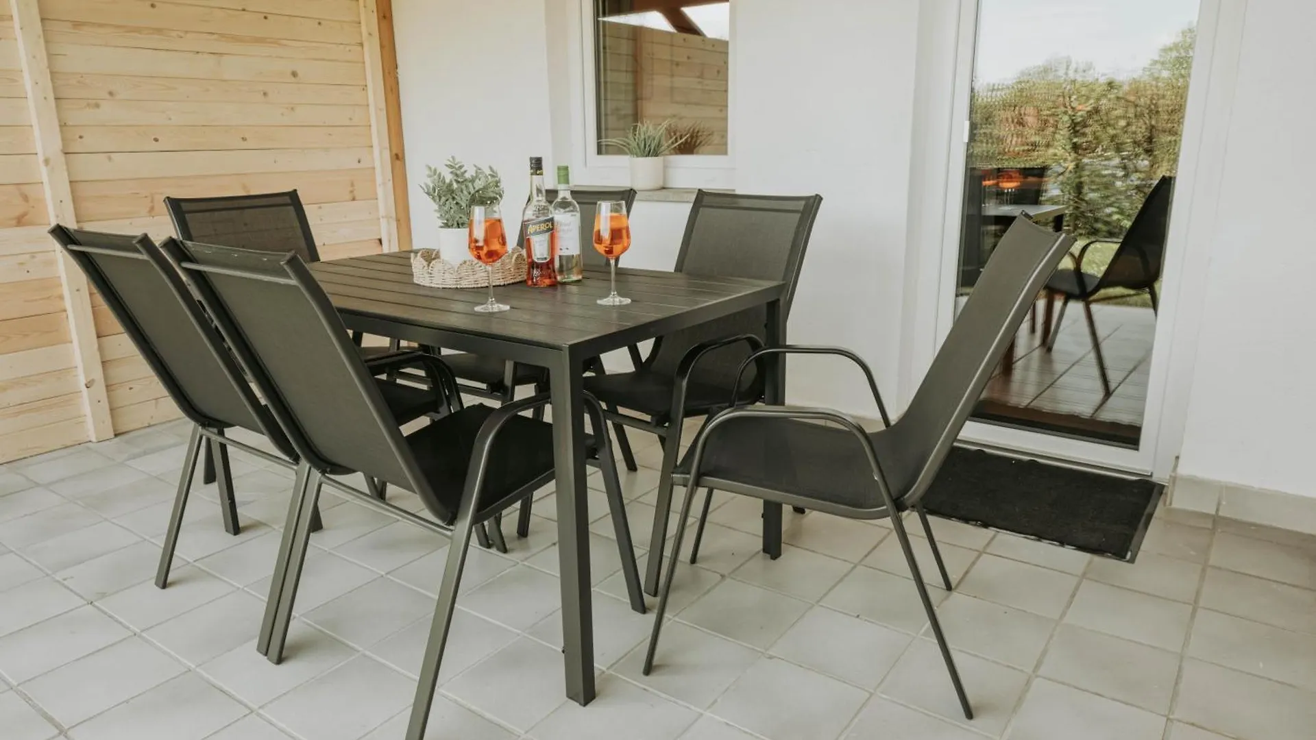 Ferienwohnung - Living Six Eging am See Apartament