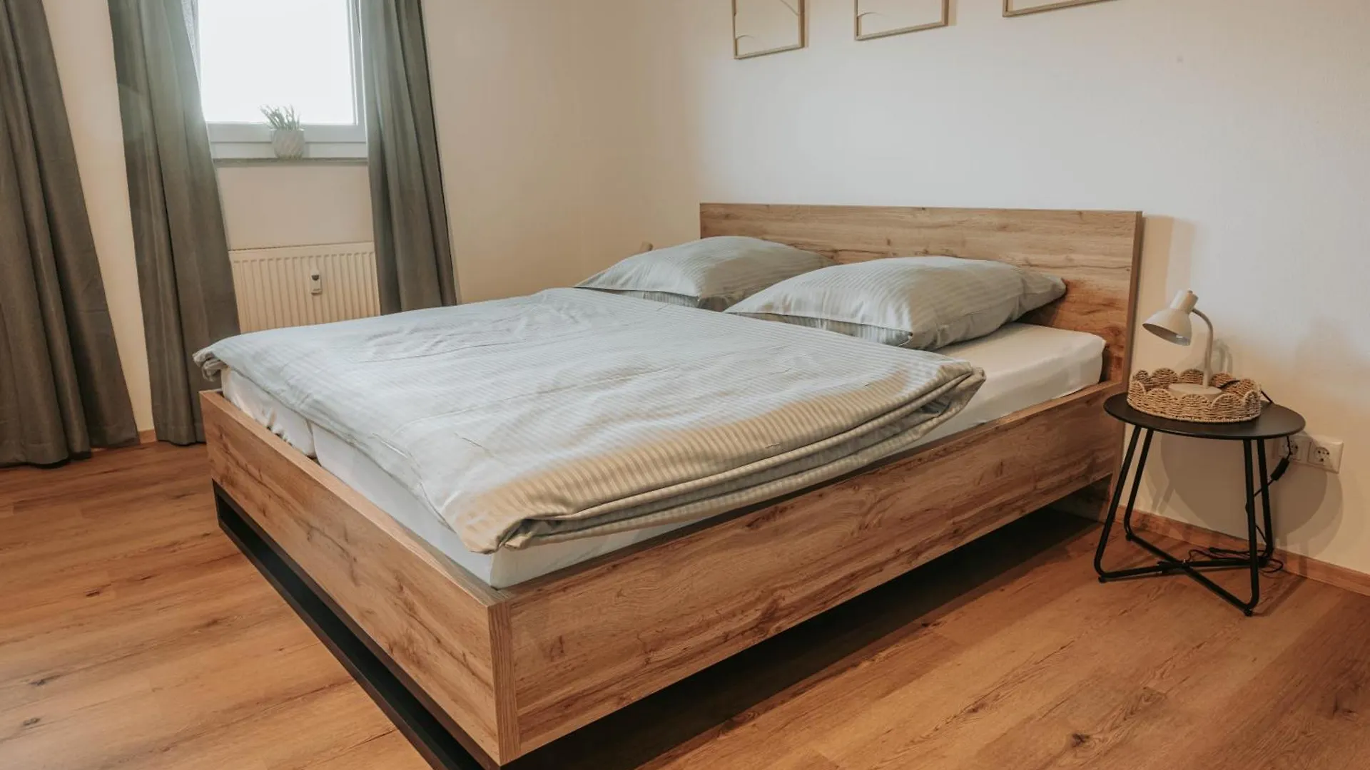 Ferienwohnung - Living Six Eging am See Niemcy